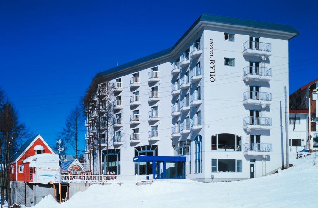 Hotel Ryuo Яманути Экстерьер фото